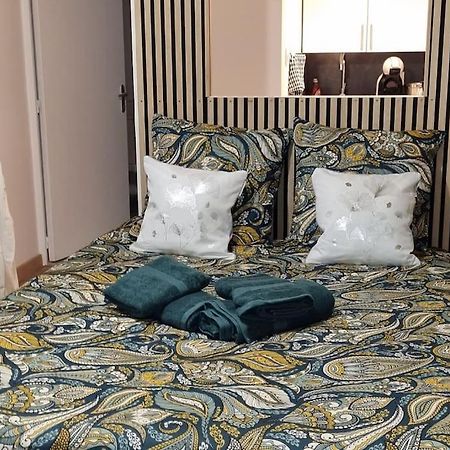 Cosy Bellamy Apartment Angouleme Luaran gambar